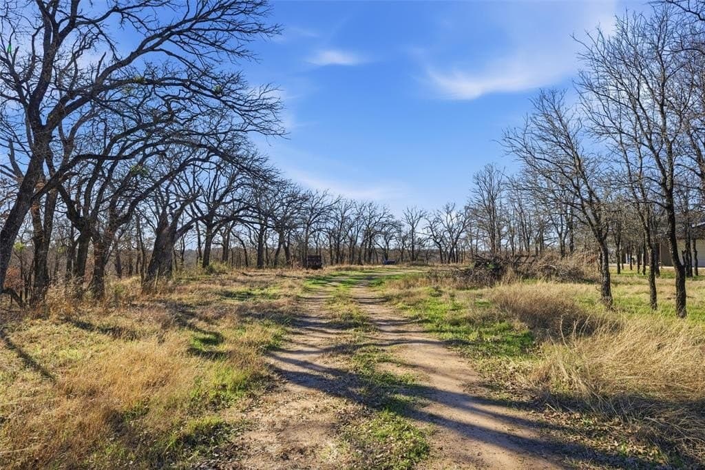 10 acres in McLennan County - photo 3