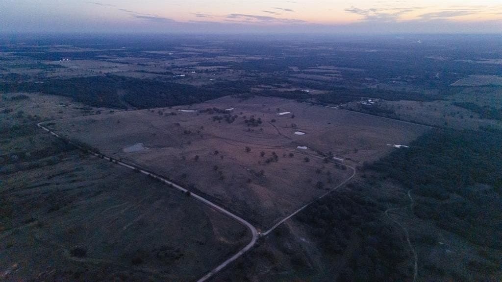 196.32 acres in Montague County - photo 17