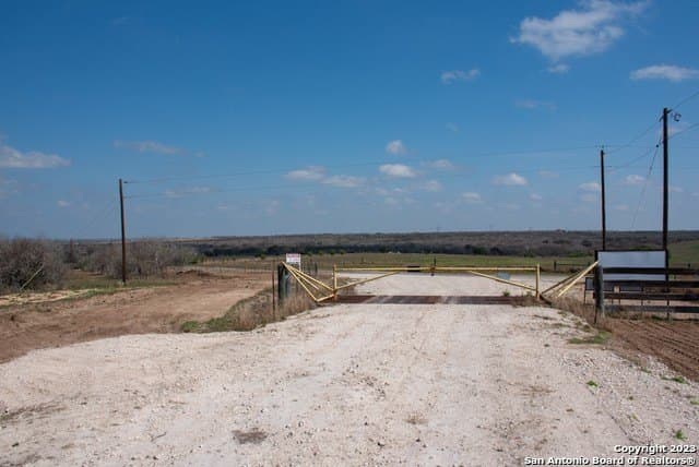 86.71 acres in Karnes County - photo 4