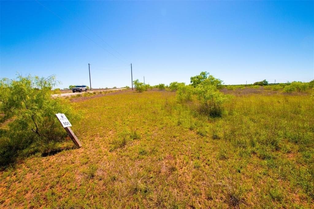5 acres in Palo Pinto County - photo 9