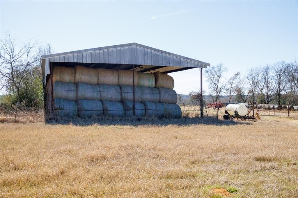 1,640 acres in Anderson County - photo 36