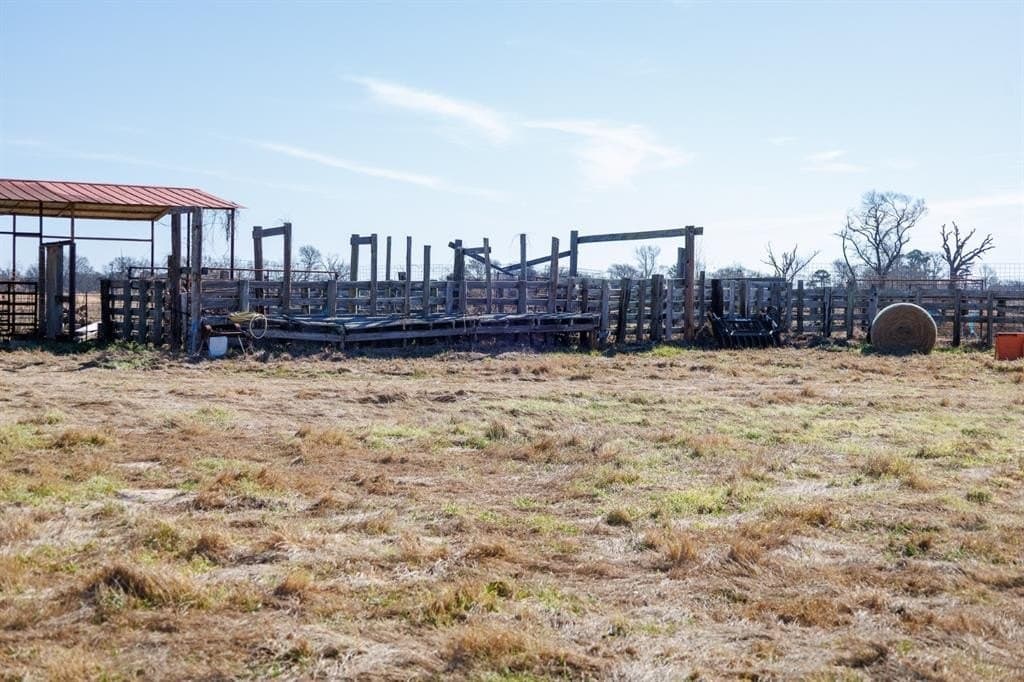 1,640 acres in Anderson County - photo 28