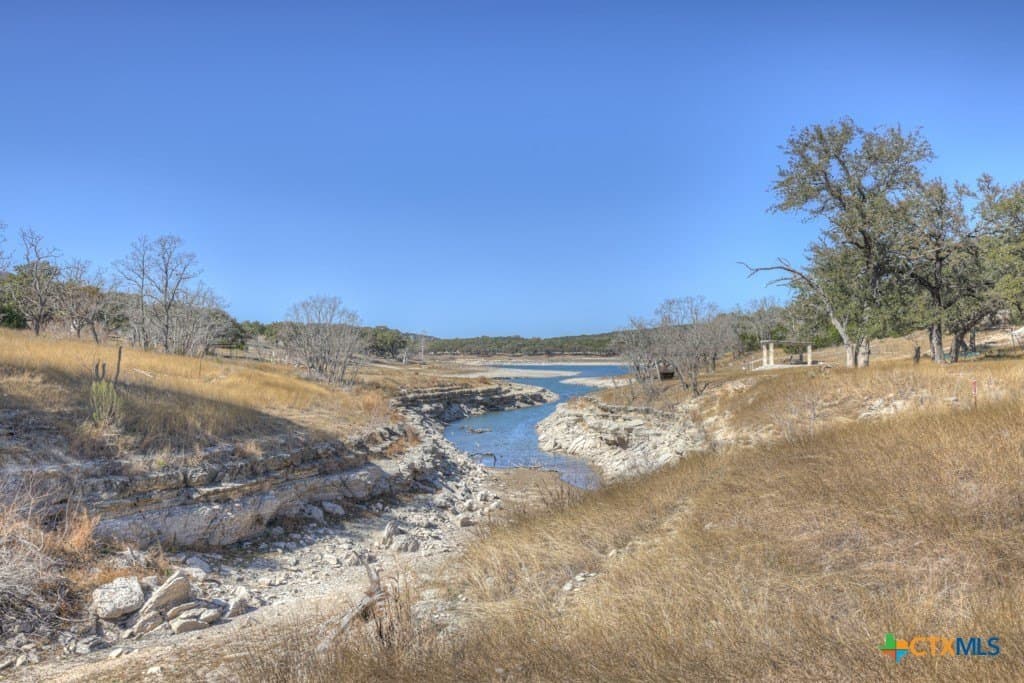 1.26 acres in Comal County - photo 3