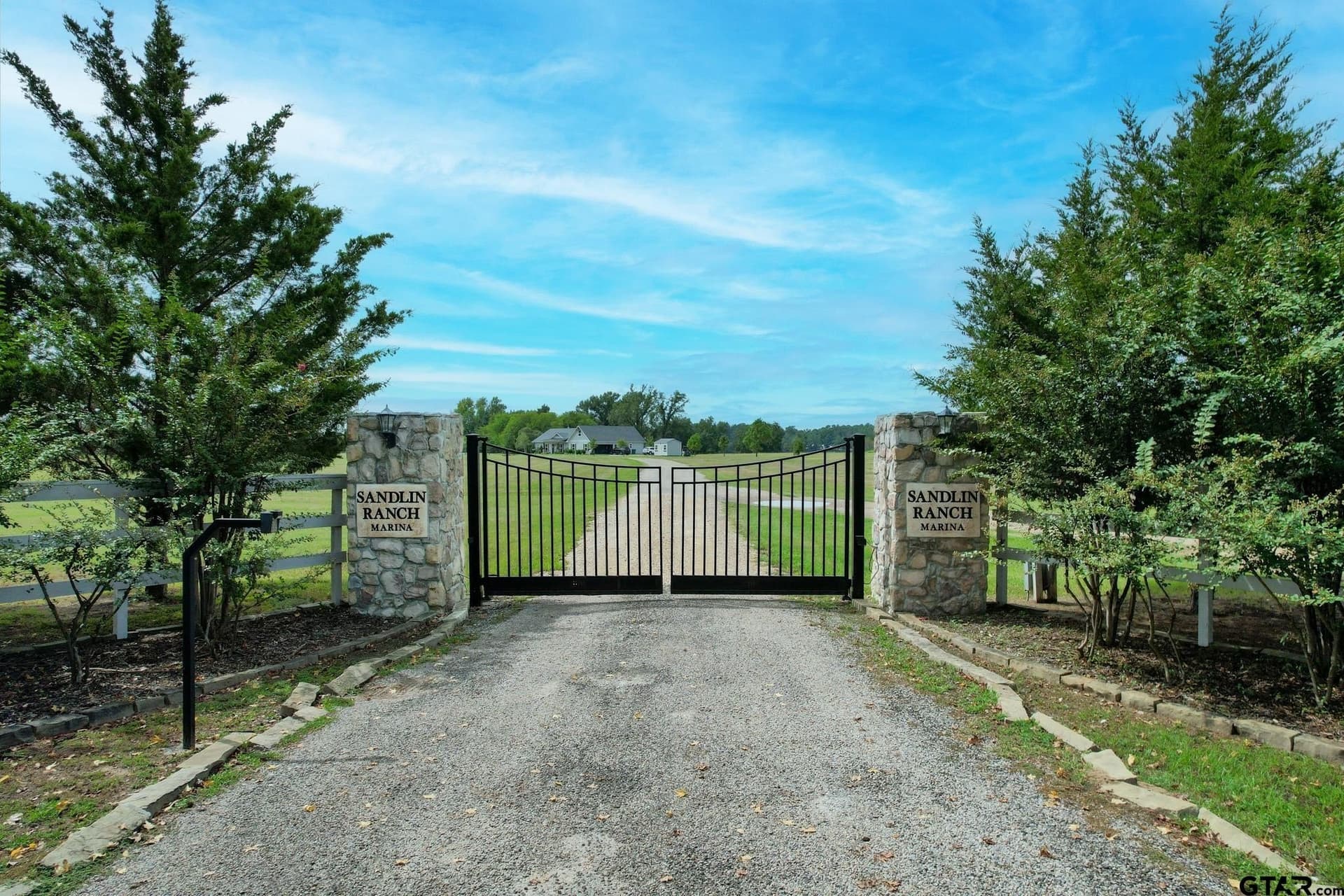 1 acres in Titus County - photo 9