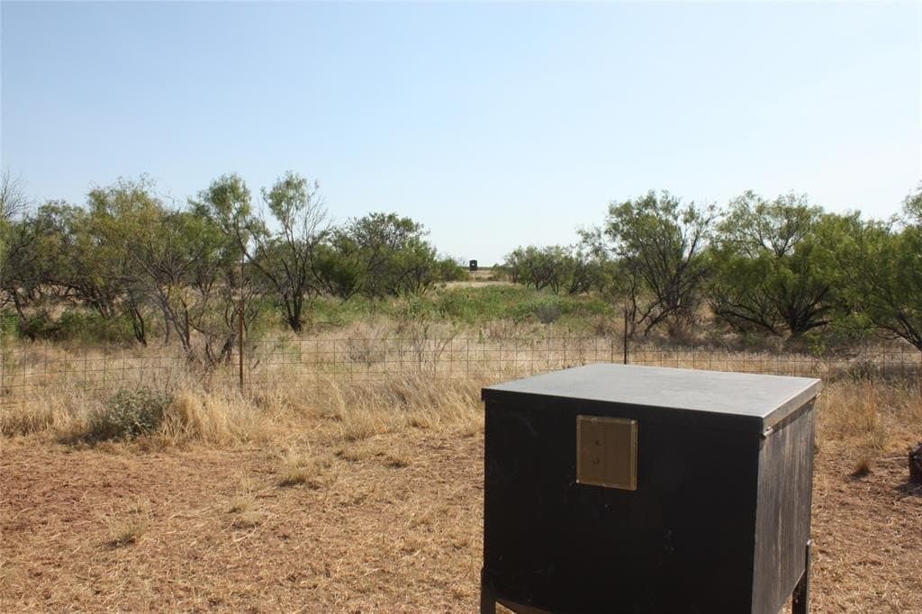 319 acres in Baylor County - photo 4