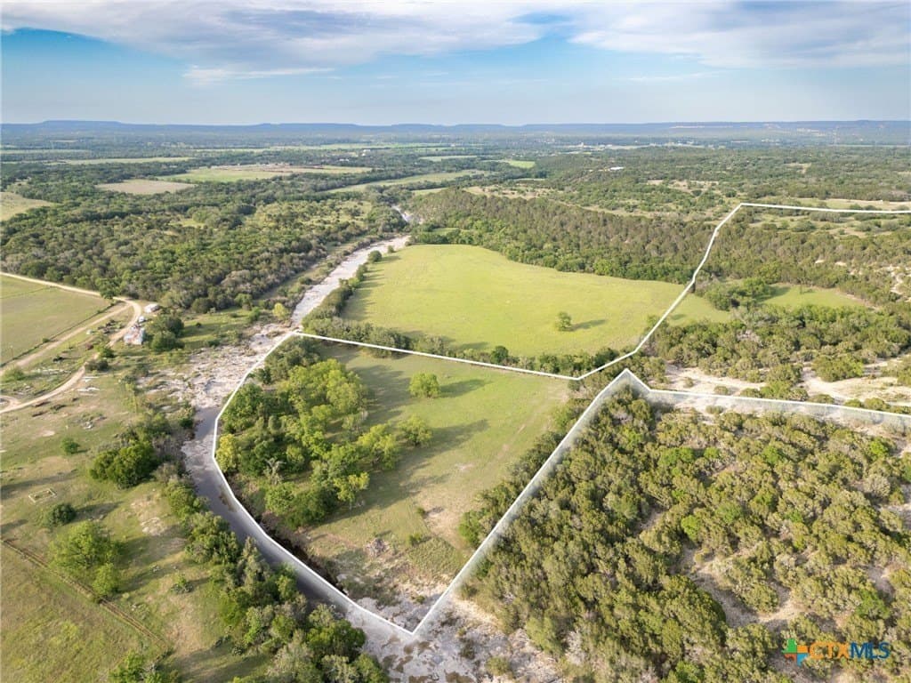 106.57 acres in Lampasas County - photo 4