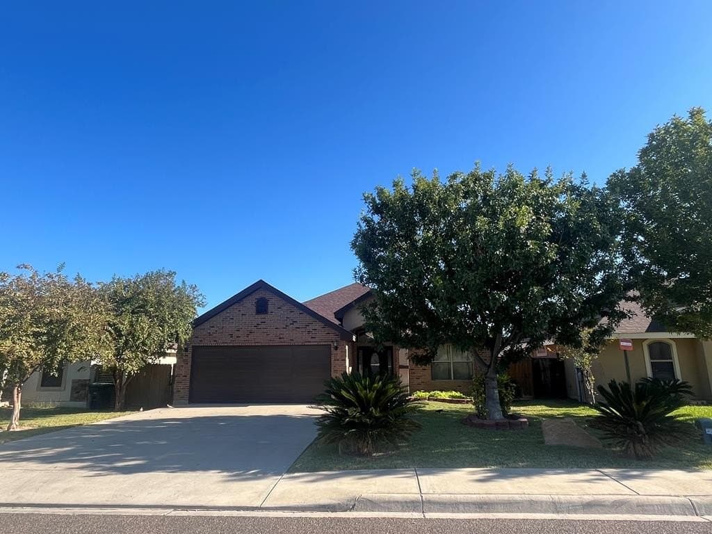 2710 STONE HEDGE