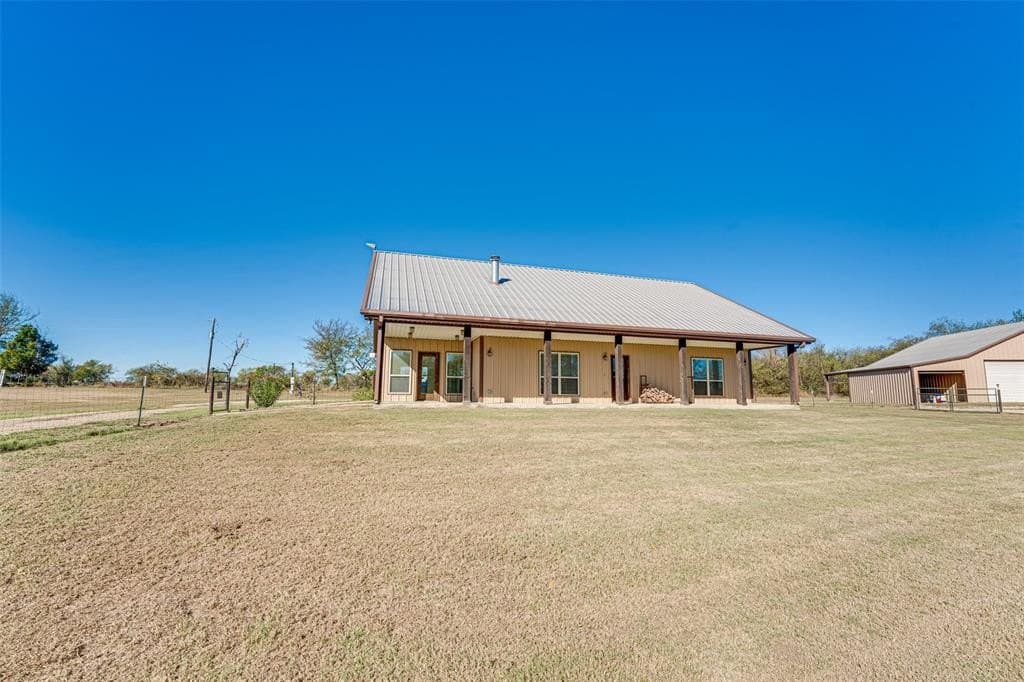 16.77 acres in Hopkins County - photo 3