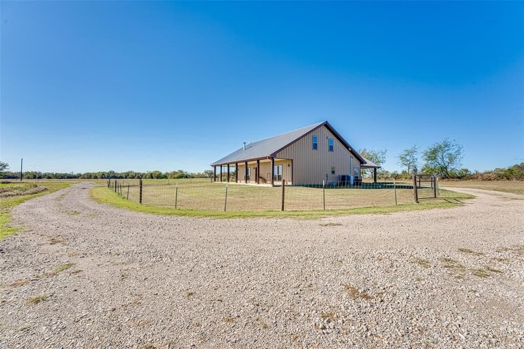 16.77 acres in Hopkins County - photo 38