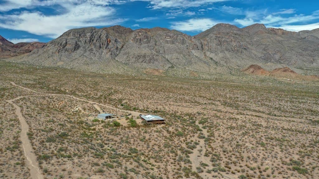 30 acres in Brewster County - photo 2