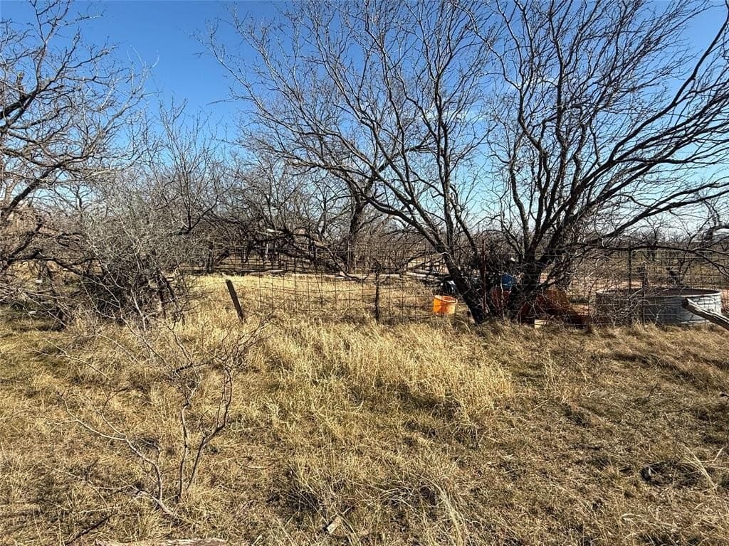 158.66 acres in Jones County - photo 3