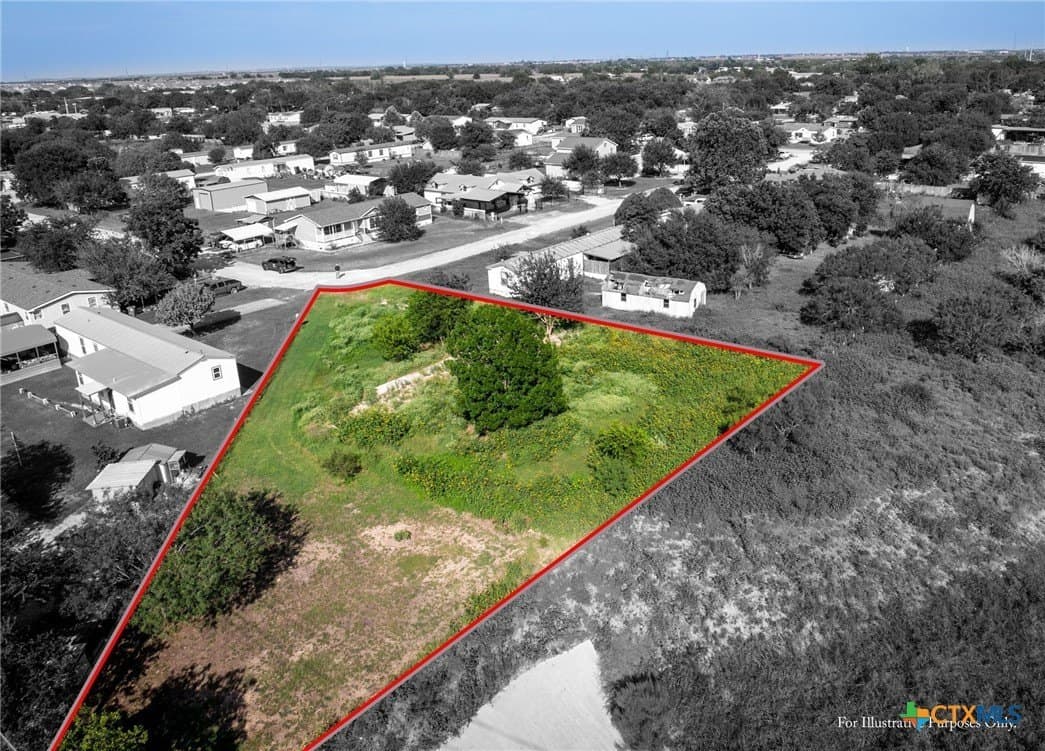 0.42 acres in Guadalupe County - photo 4