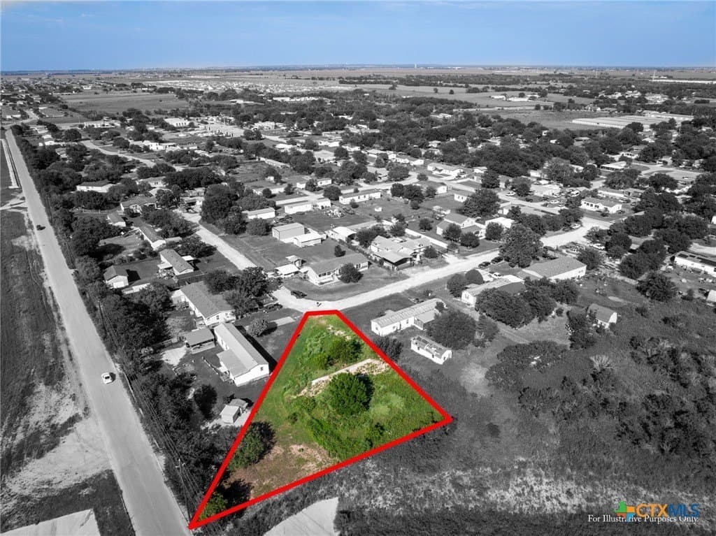0.42 acres in Guadalupe County - photo 6