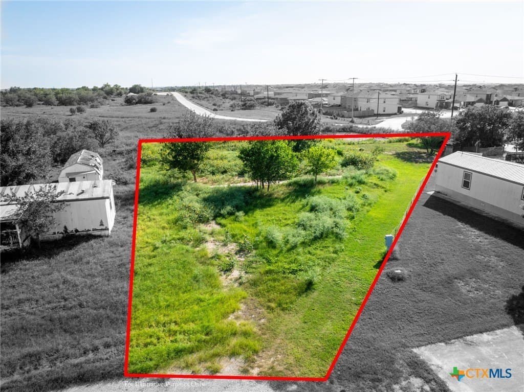 0.42 acres in Guadalupe County - photo 2