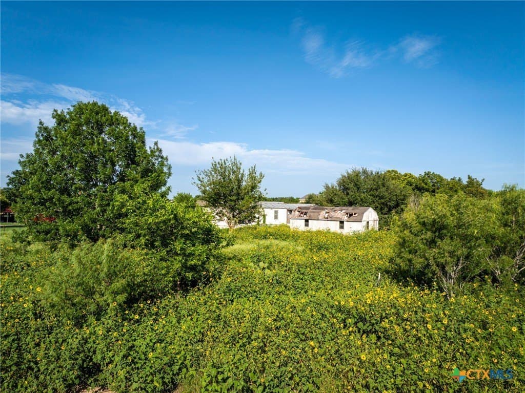 0.42 acres in Guadalupe County - photo 11