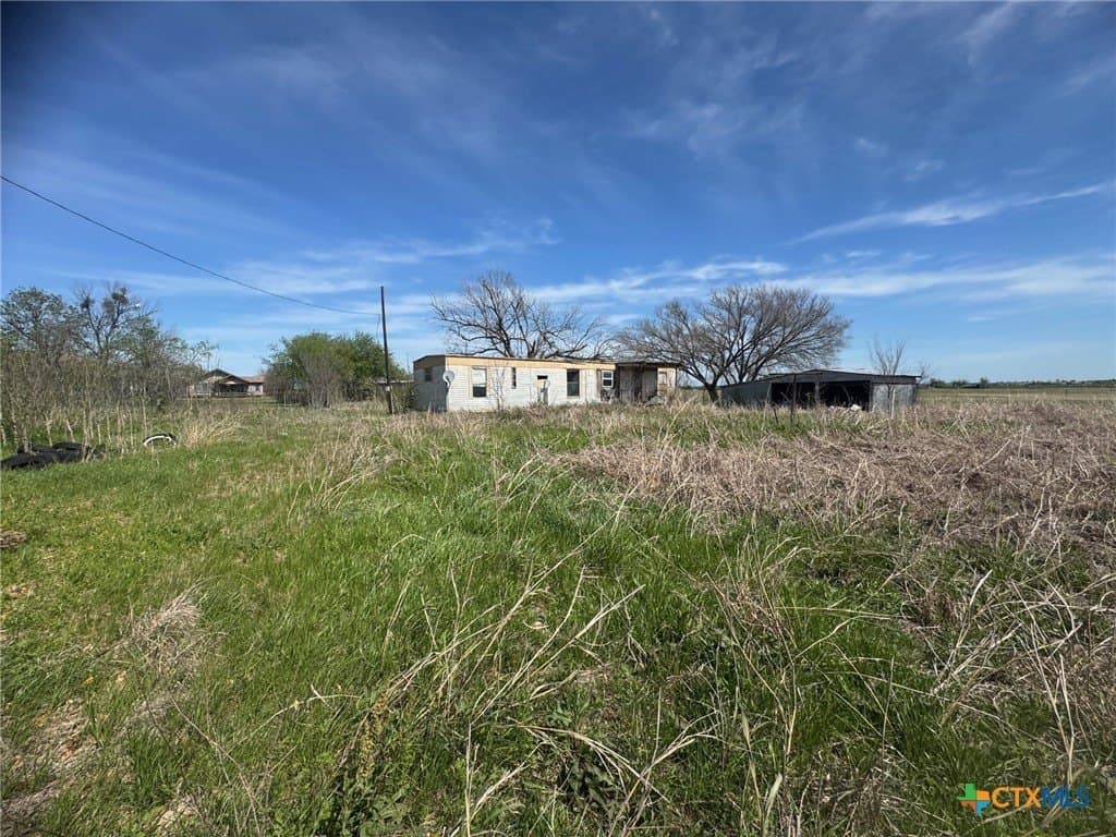 0.44 acres in Milam County - photo 3