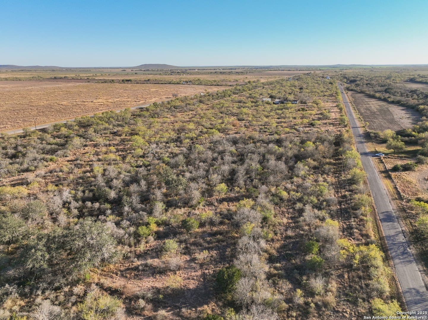 17.62 acres in Uvalde County - photo 8