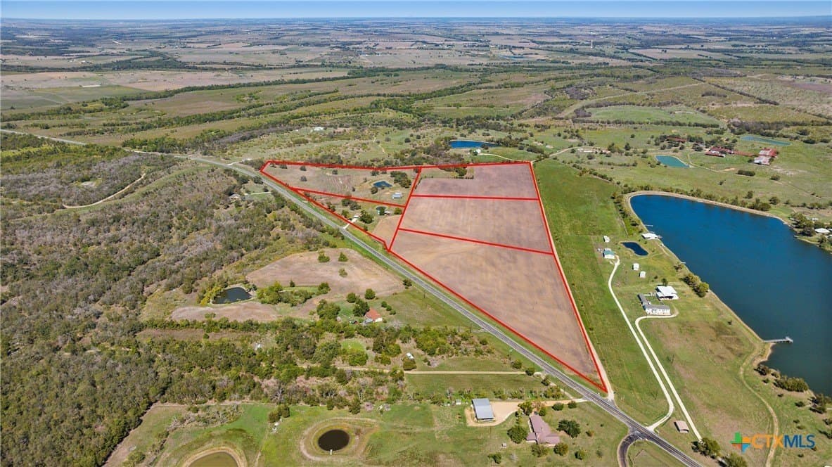 15.28 acres in Milam County - photo 3