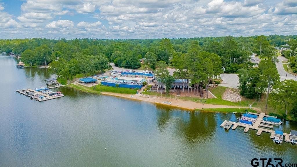 0.5 acres in Smith County - photo 25