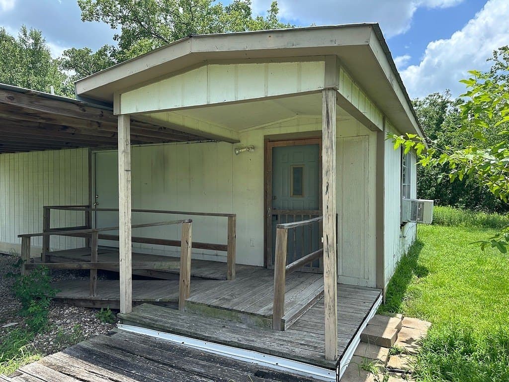 0.2 acres in Lee County - photo 5