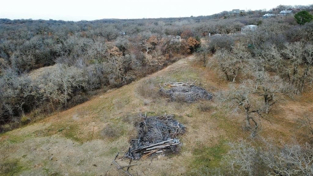 4.24 acres in Tarrant County - photo 5