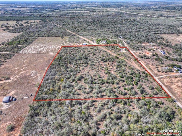 20.38 acres in Guadalupe County - photo 3