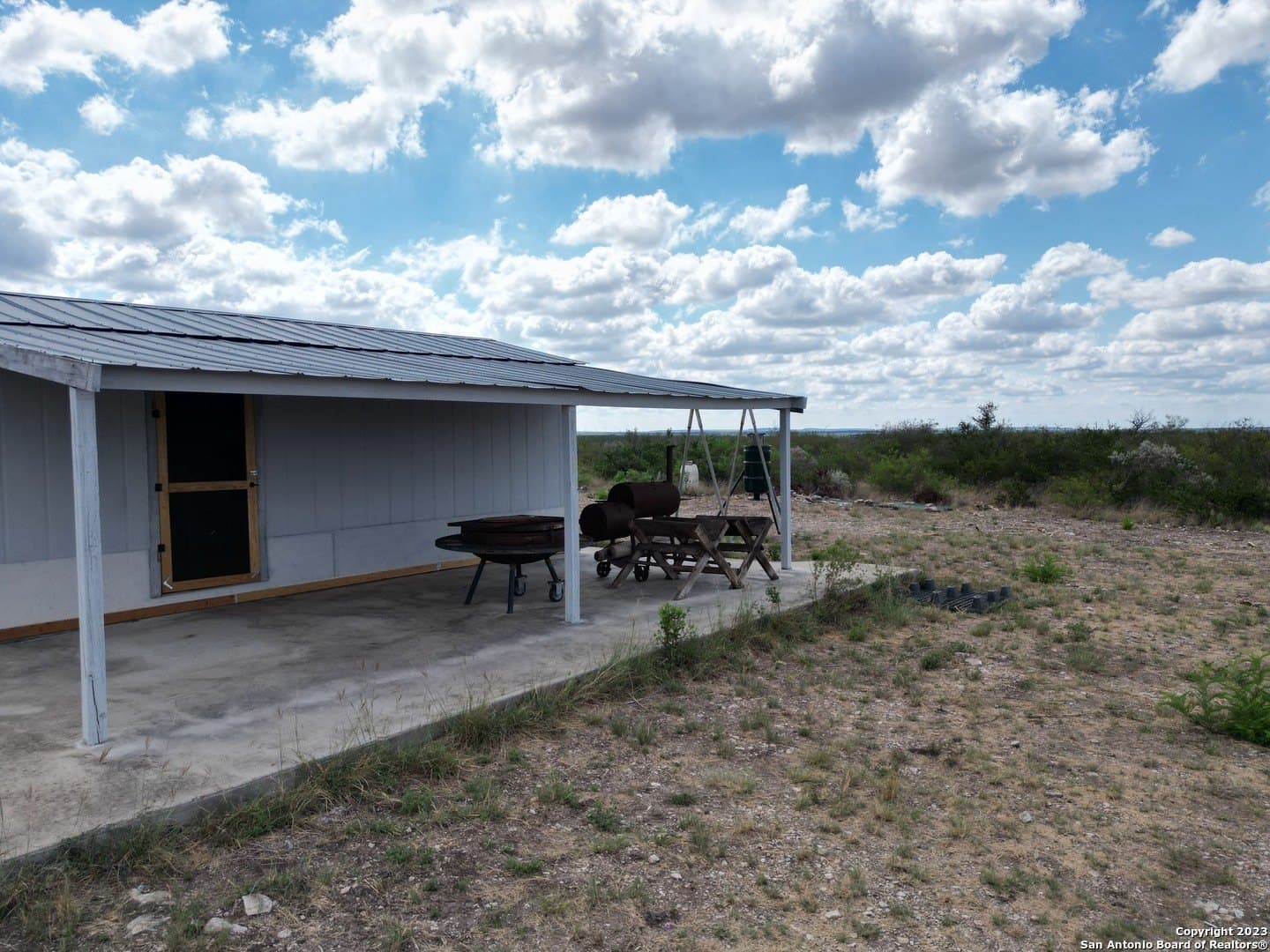 145 acres in Kinney County - photo 4