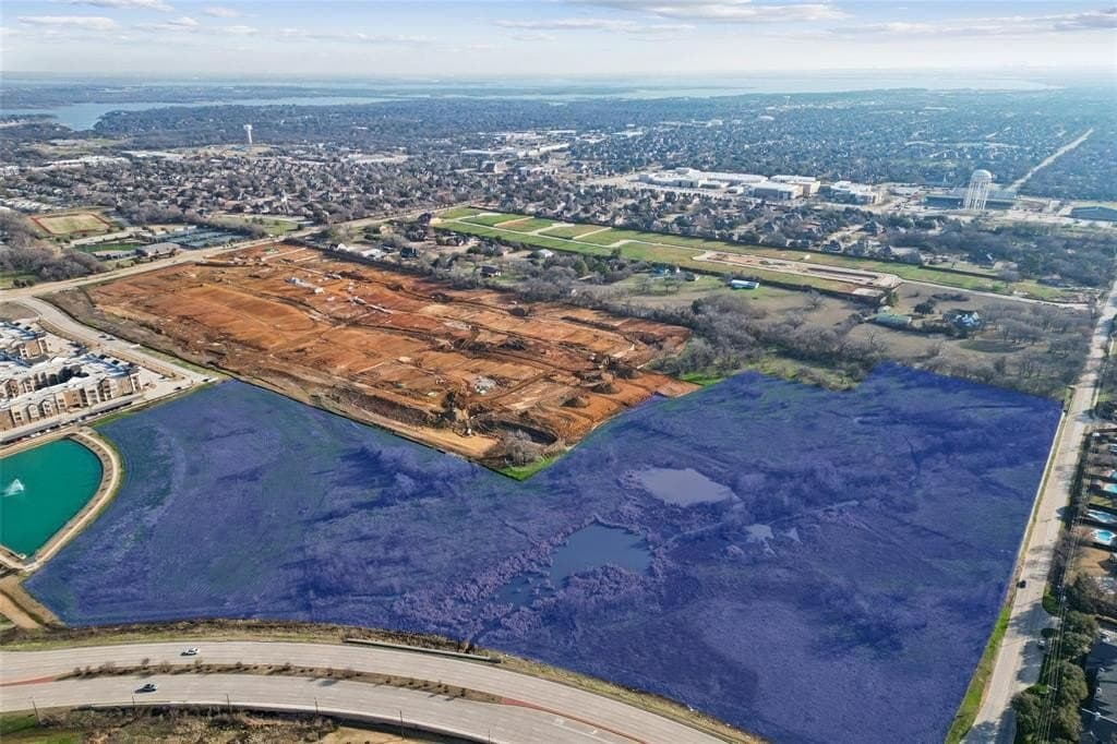 28.05 acres in Denton County - photo 2