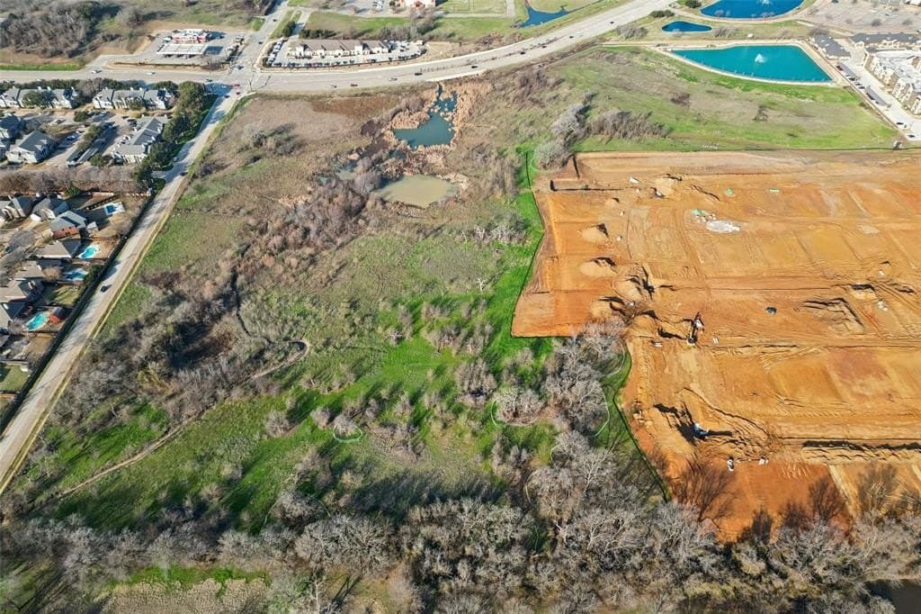 28.05 acres in Denton County - photo 6