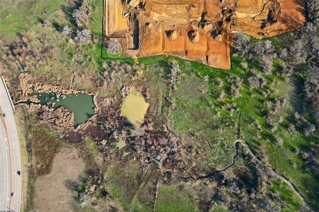 28.05 acres in Denton County - photo 13