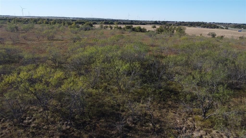 111.96 acres in Hill County - photo 8