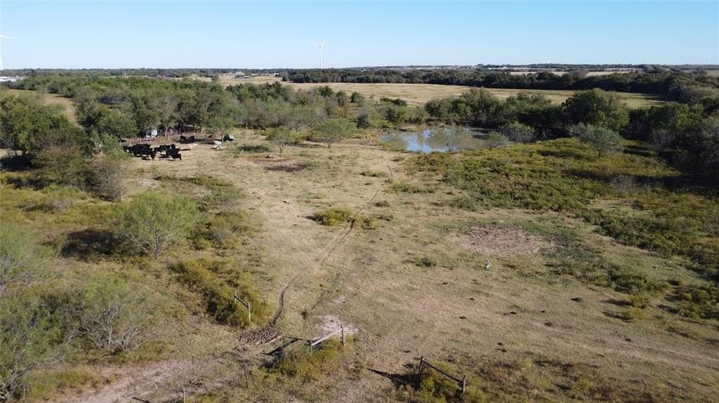 111.96 acres in Hill County - photo 24