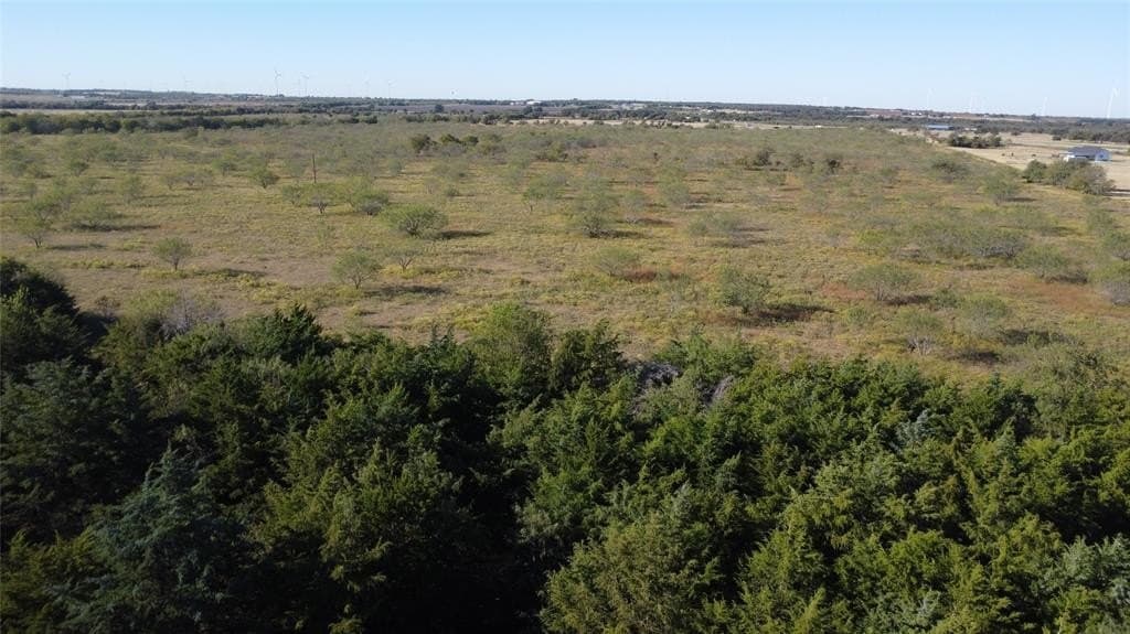 111.96 acres in Hill County - photo 18