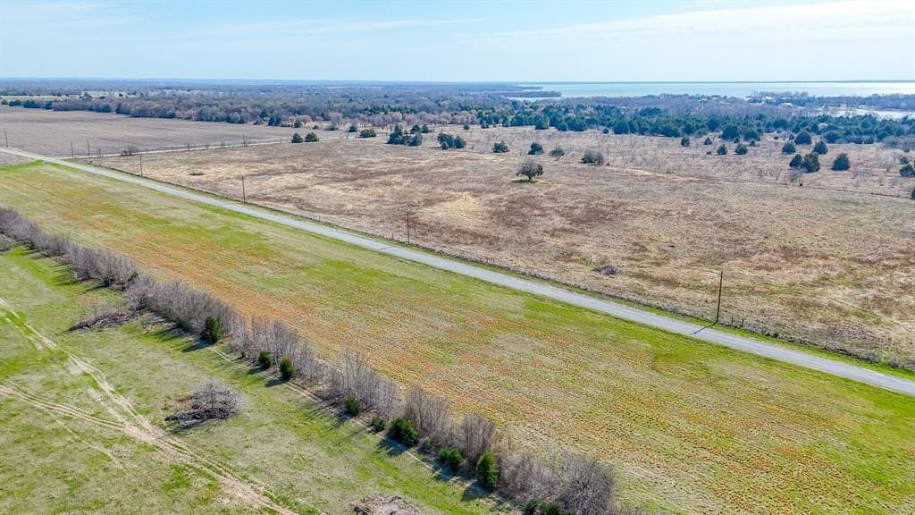 1.11 acres in Navarro County - photo 14