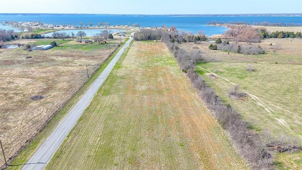 1.11 acres in Navarro County - photo 10