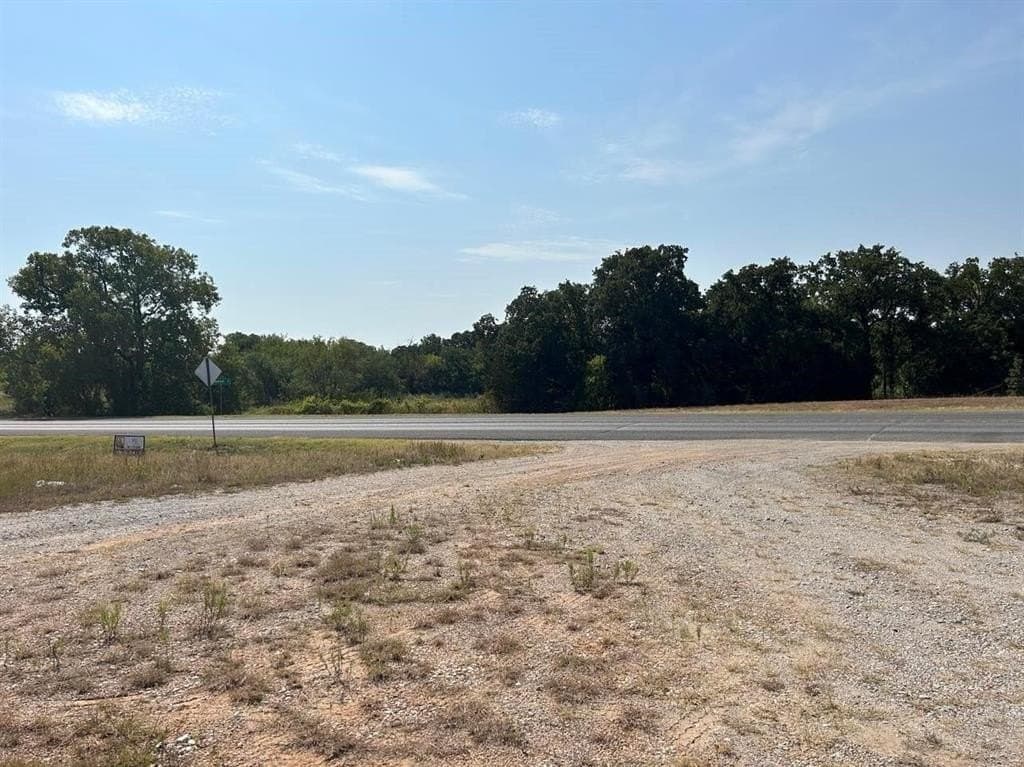 11.04 acres in Montague County - photo 2