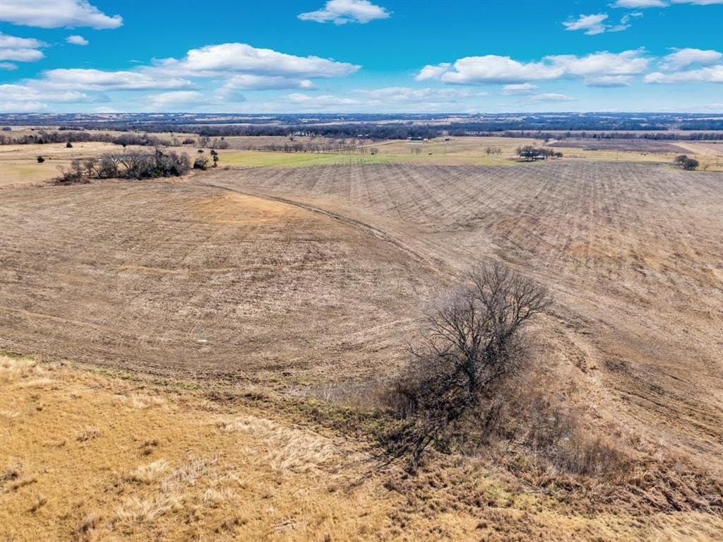 49.34 acres in Ellis County - photo 13
