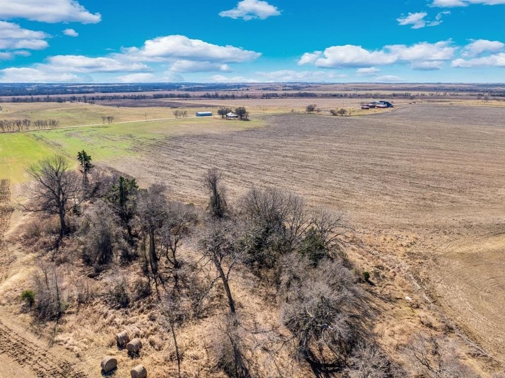 49.34 acres in Ellis County - photo 7