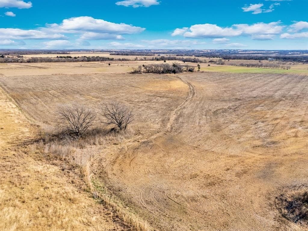 49.34 acres in Ellis County - photo 14