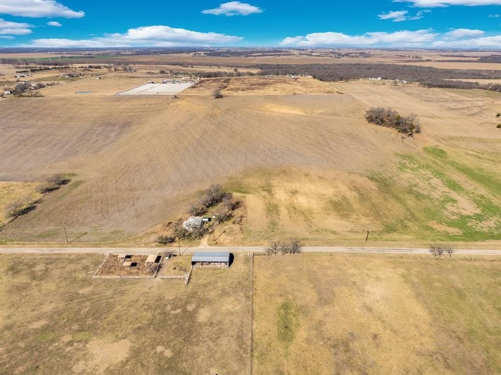 49.34 acres in Ellis County - photo 4