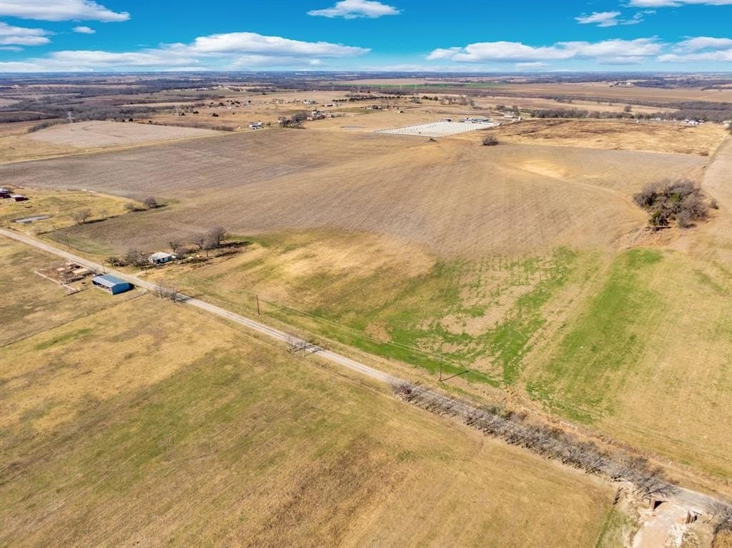 49.34 acres in Ellis County - photo 2