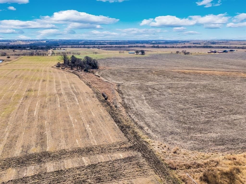 49.34 acres in Ellis County - photo 10