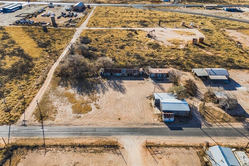 1 acres in Andrews County - photo 7