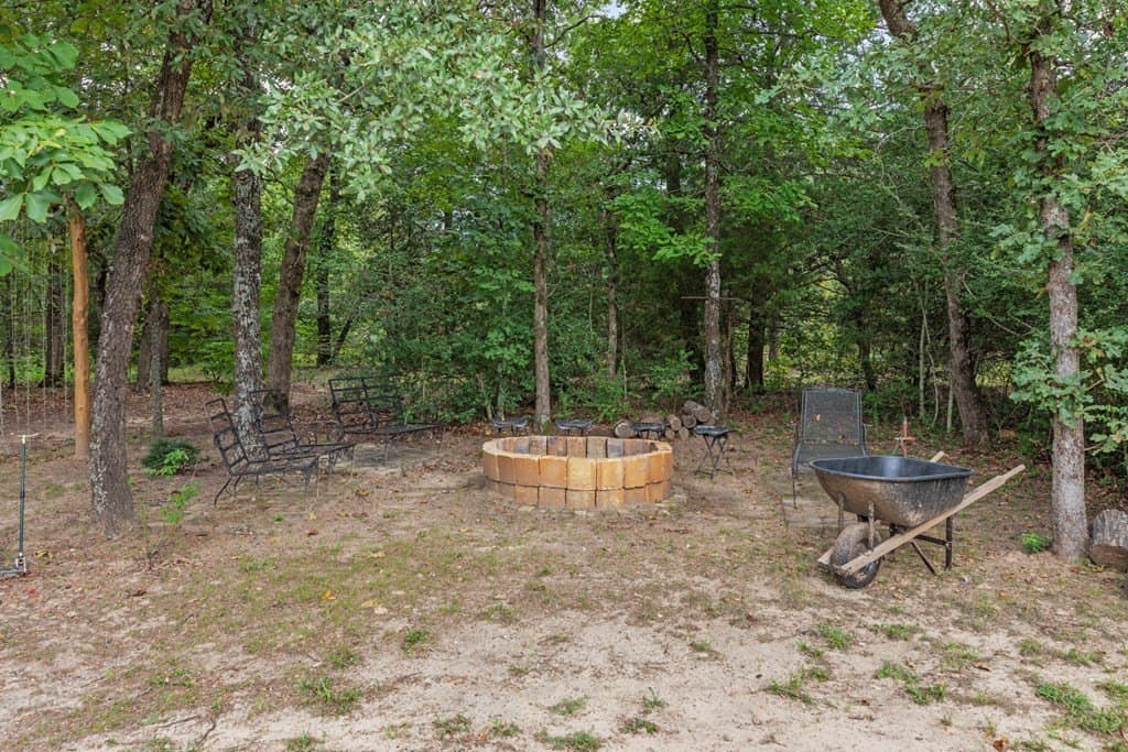 18.95 acres in Henderson County - photo 35