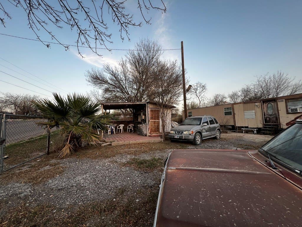 11,862 acres in Maverick County - photo 3
