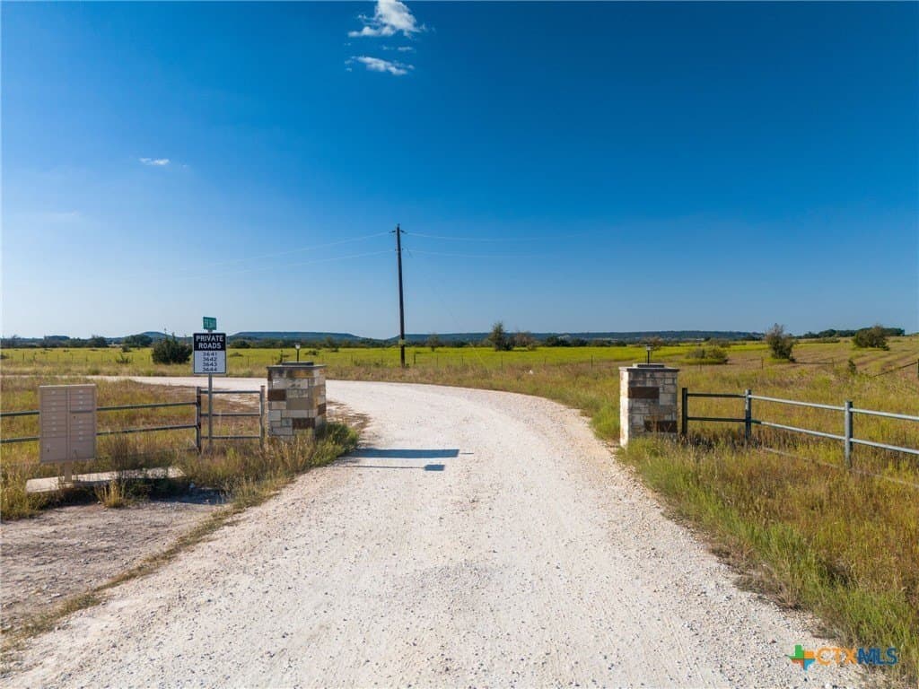 10.01 acres in Lampasas County - photo 3