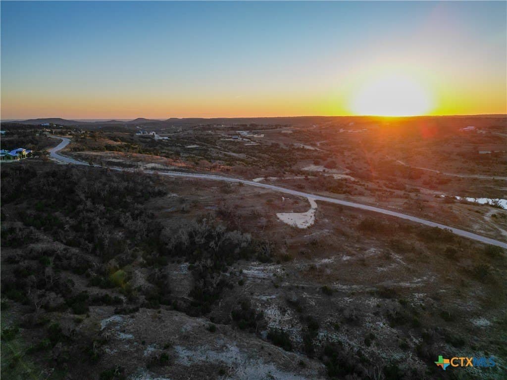 5 acres in Blanco County - photo 9
