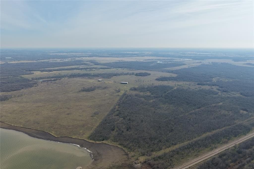 387.59 acres in Navarro County - photo 3