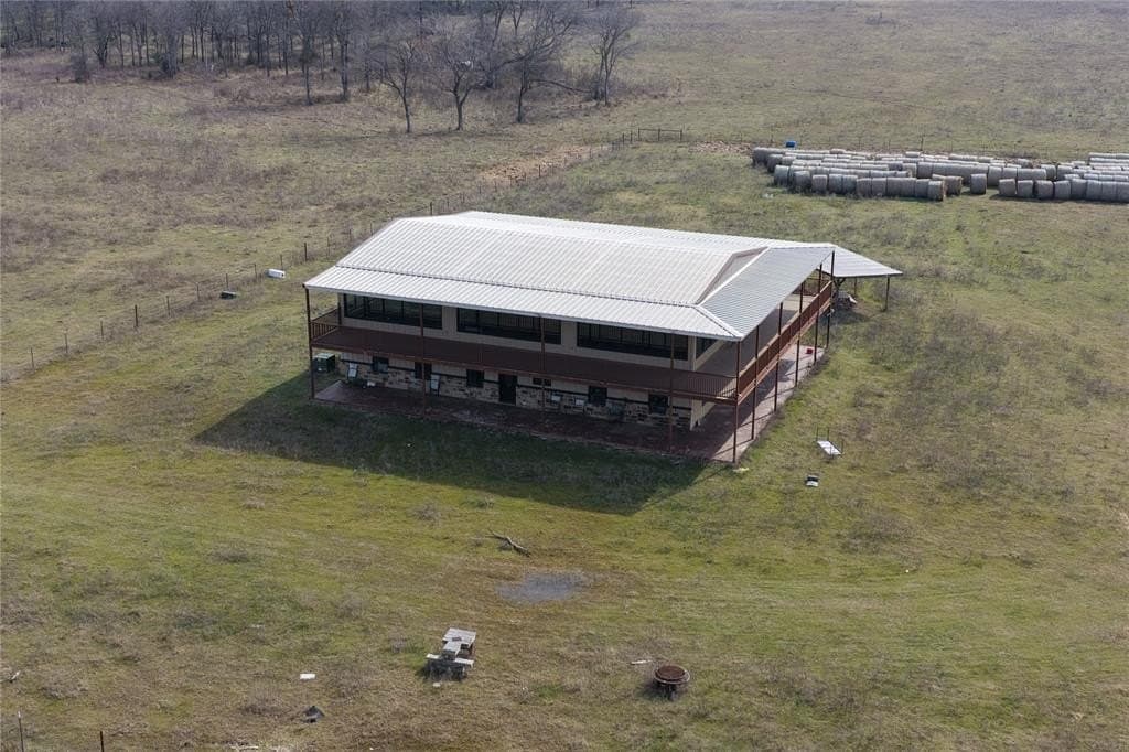 387.59 acres in Navarro County - photo 8