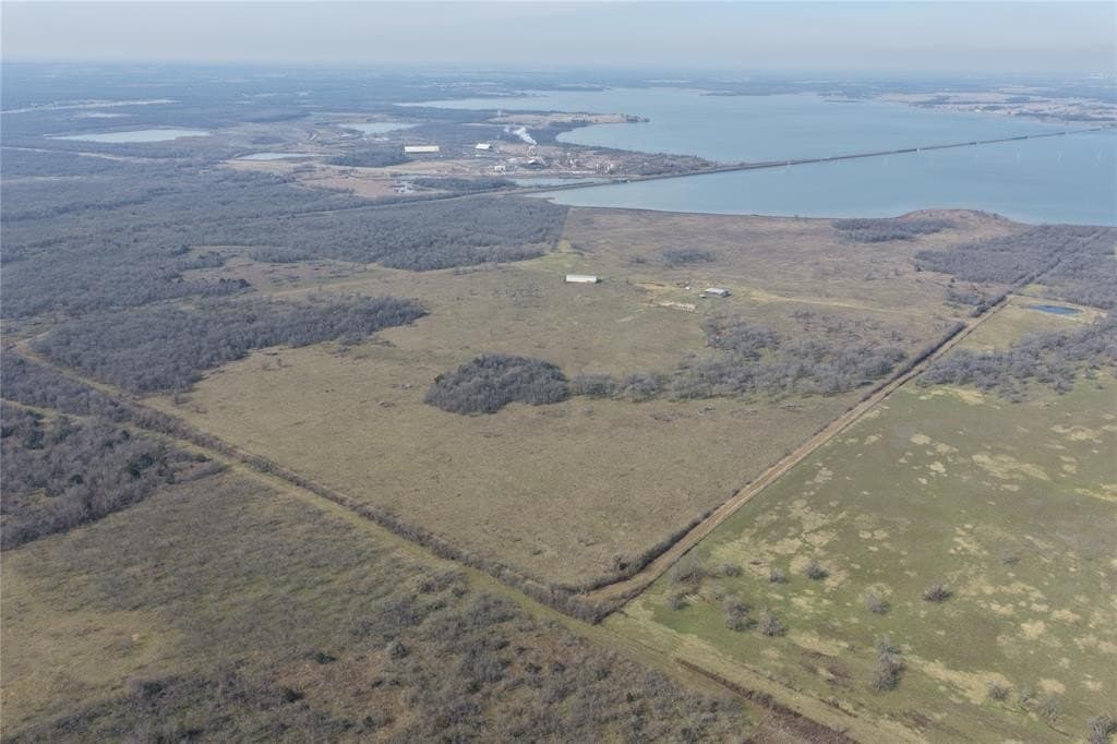 387.59 acres in Navarro County - photo 6